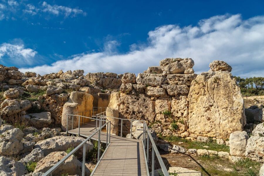 Malta: Private Half-Day Archeological Sites Tour - Tarxien Temple: carvings and ceremonial spaces