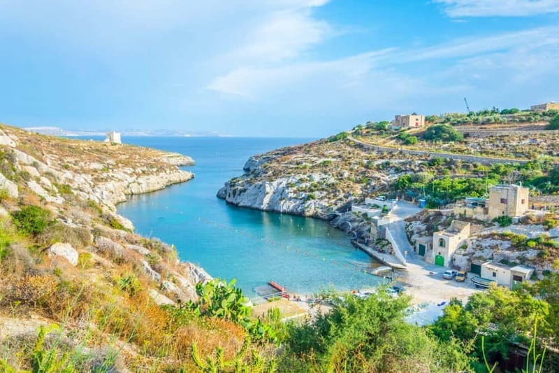 Malta: Private Jeep Tour of Gozo with Lunch - Cliffs, beaches, caves, and countryside stops