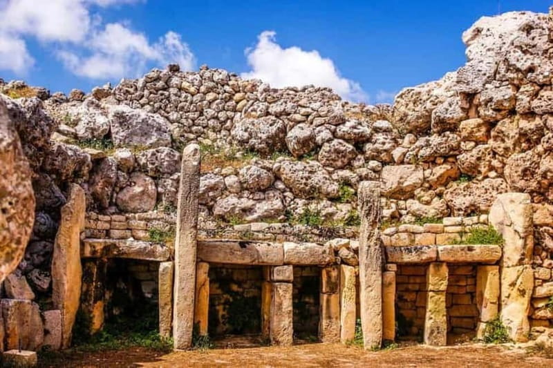 Malta: Private Jeep Tour of Gozo with Lunch - Who should choose this Gozo tour?