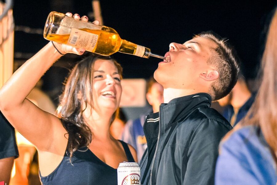 Malta: Pub Crawl of Paceville and St Julian's with Drinks - Practical advice for a smoother night