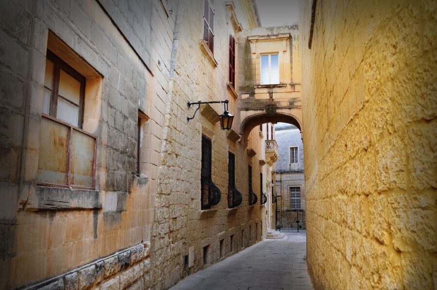 Malta: Rabat, Mdina, & San Anton Gardens Tour - San Anton Gardens and a Palace with Presidential Ties