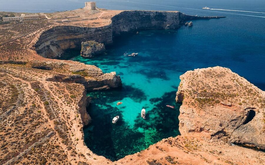 Malta: Roundtrip Ferry to Comino Blue Lagoon w/Gozo Option - The ride through the Comino Sea Caves