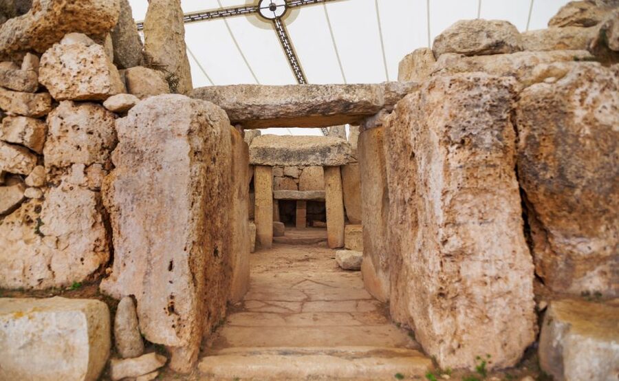 Malta Tour : Private Car- Mdina, Marsaxlokk, Blue Grotto - What the car and driver setup feels like