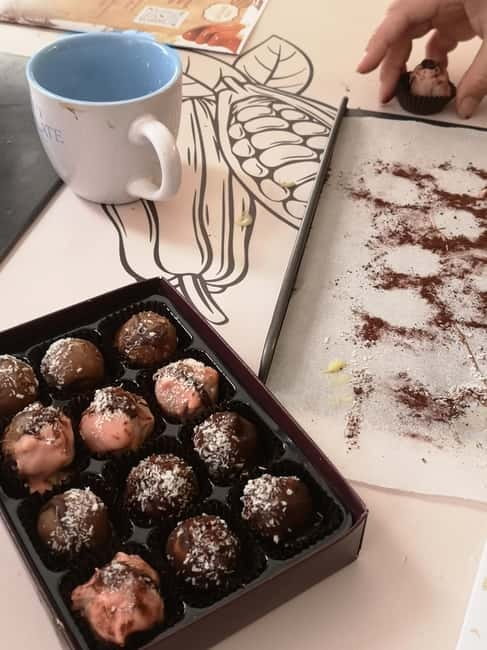 Malta: Truffle Making Master Class - Learning the basics of ganache
