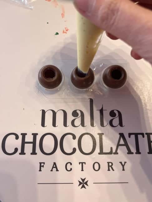 Malta: Truffle Making Master Class - Three kinds of chocolate and a choice of flavors