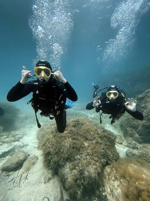 Malte : Baptême de plongée sous-marine en Français - A short transfer to St. Paul’s Bay