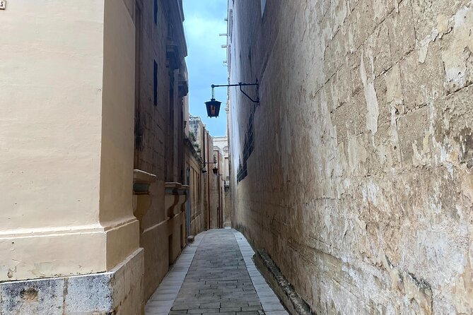 Mdina and Rabat Private Walking Tour - Baroque civic power at Banca Giuratale