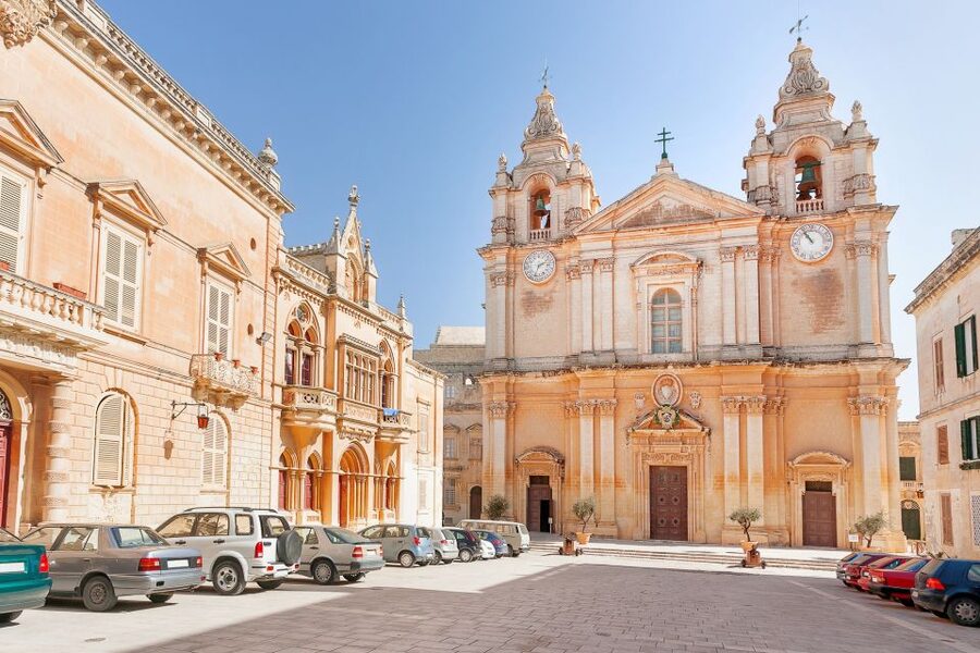 Mdina: Private Historical City Walking Tour with Rabat Town - One hour inside the Silent City