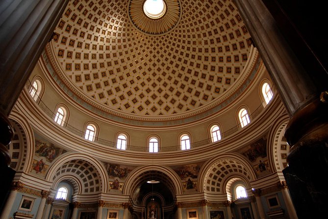 Mdina, Rabat, Dingli cliffs, San Anton gardens, Ta' Qali & Mosta guided tour - Mosta Rotunda and its giant dome