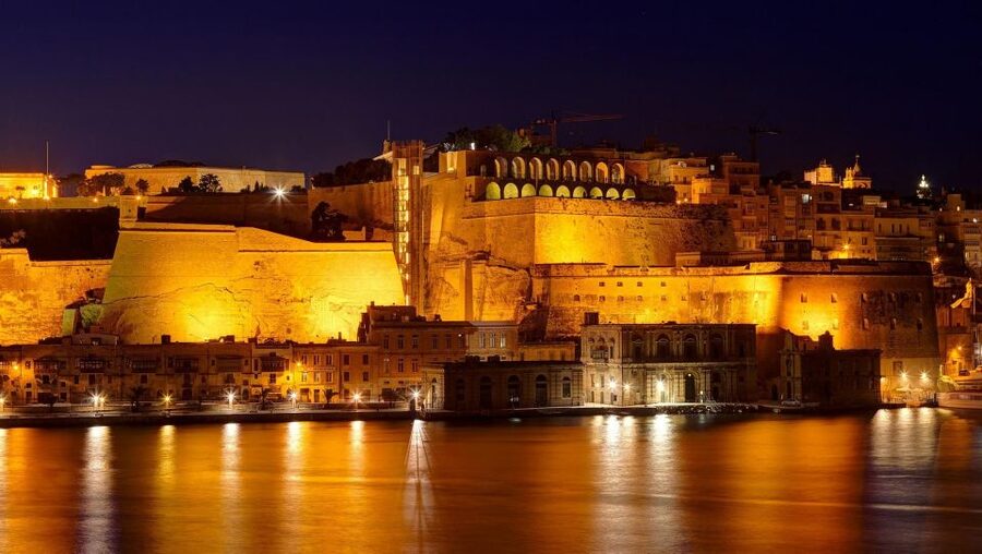 Mdina: Valletta Waterfront Area, Mdina, and Rabat Night Tour - What $41 gets you