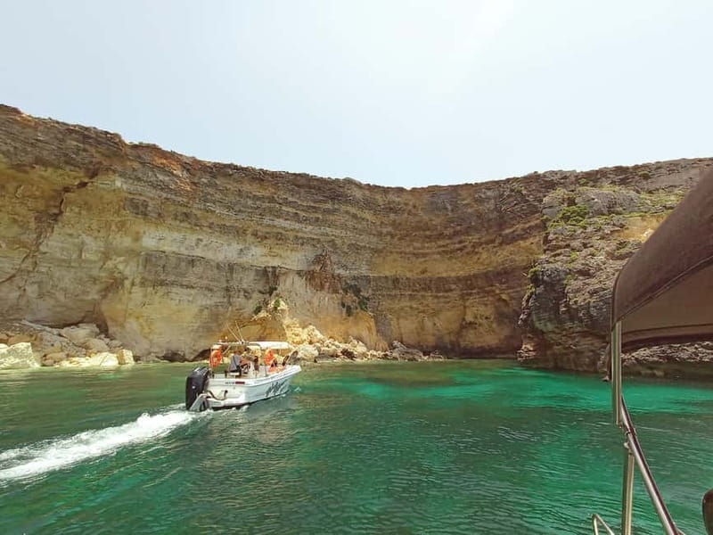 Mellieha: 1:00pm Speedboat round Comino Caves 2h Blue Lagoon - Crystal Lagoon and the return to Marfa Bay