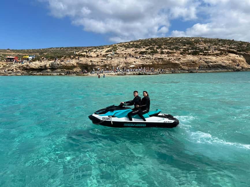 Mellieha: Comino and Blue Lagoon Jet Ski Safari Tour at 3 PM - Halfa Rock and the ride around Comino