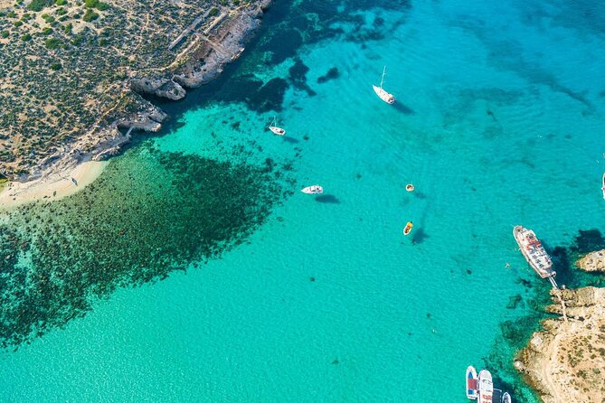 Private Boat Tour: Crystal Lagoon, Blue Lagoon, Comino and Gozo - Blue Lagoon: Malta’s famous swimming stop