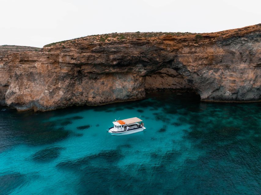 Private Boat Tour Experience with Blue Lagoon and Comino - What your captain can add to the day