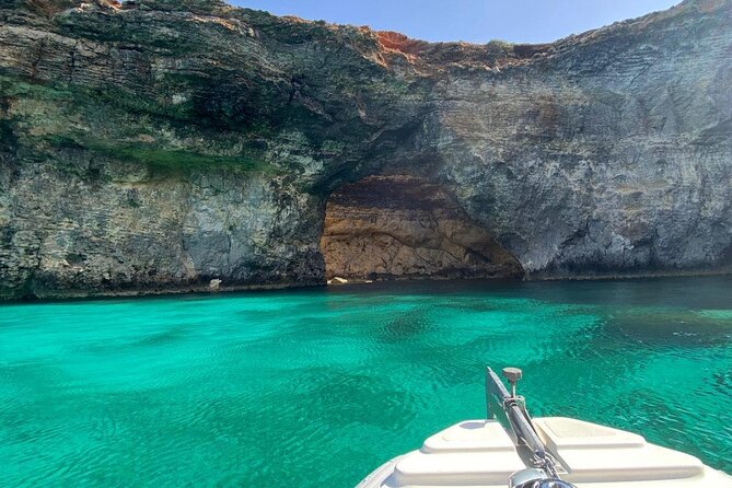 Private Boat Tour to Blue Lagoon Comino Caves and Gozo - Cominotto and the rocky edge of Comino