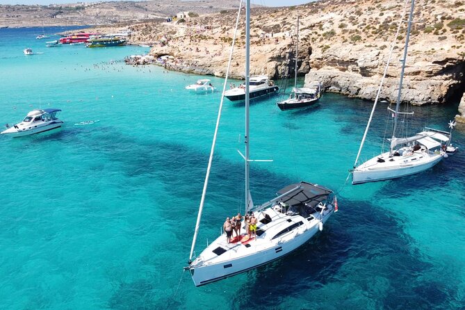 Private Day Charter on Amazing Mowgli - Armier Bay for an easy first swim
