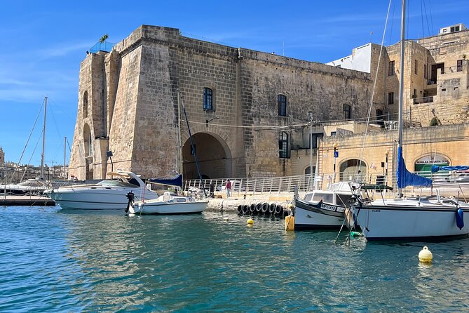Private Harbor Cruise - Marsamxett & Grand Harbor Valletta - Fort St. Angelo and Bighi Hospital