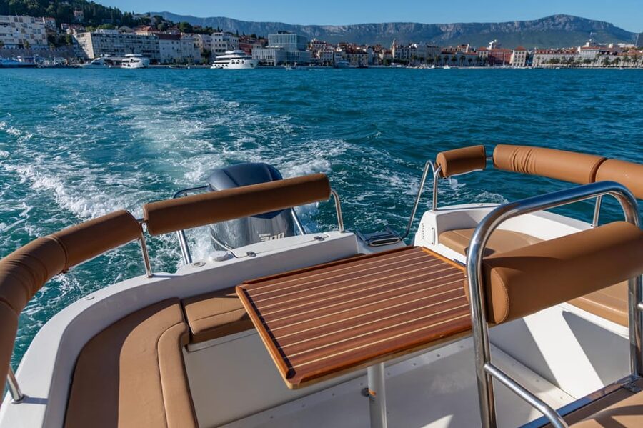 Private Speedboat Tour: Blue Lagoon & 3 Islands from Split - What the private speedboat changes