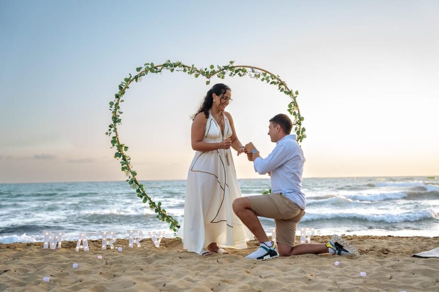 Proposal Photoshoot with Professional Photographer in Malta - Key points to know before you book