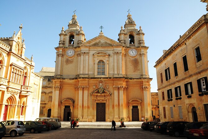 Rabat Mdina and San Anton Gardens Group Tour with St. Paul's Catacombs - Three Malta sights in four compact hours