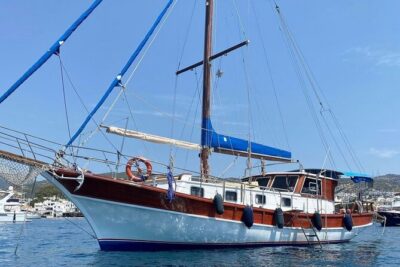 Serenity at Sea: Comino Blue Lagoon Exclusive Day Cruise