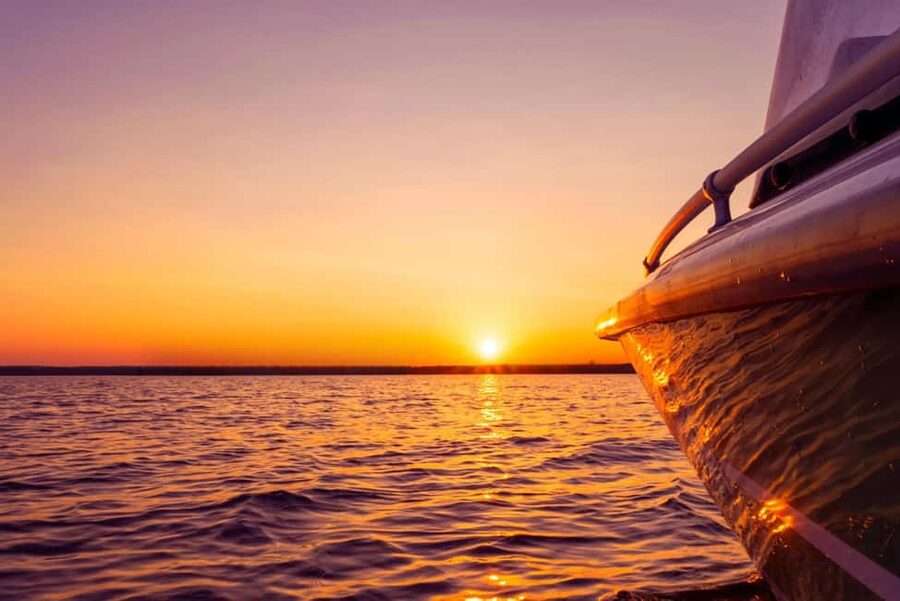St. Julian's: Comino Blue Lagoon Sunset Cruise by Speedboat - Who will enjoy this speedboat trip?