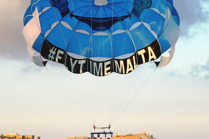St.Julian's : Parasailing Experience including Photos & Videos - A clear briefing before the parasail flight