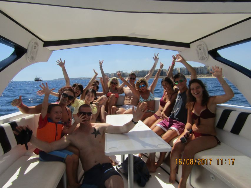 St. Julian's: Parasailing in Malta with Photos and Videos - Flying in pairs, threes, or fours