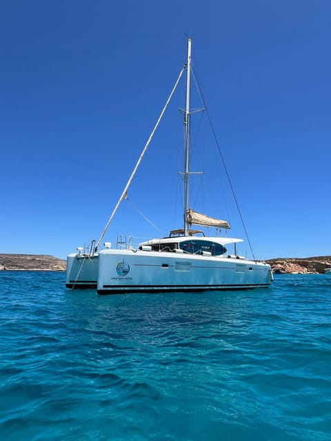 St. Paul's Bay: Half-Day Luxury Catamaran Tour with Drinks - Meeting at Fekruna Jetty