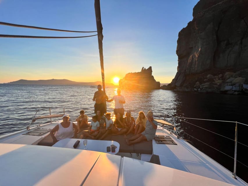 St. Paul's Bay: Half-Day Luxury Catamaran Tour with Drinks - Blue Lagoon: beautiful, busy, and good for a swim