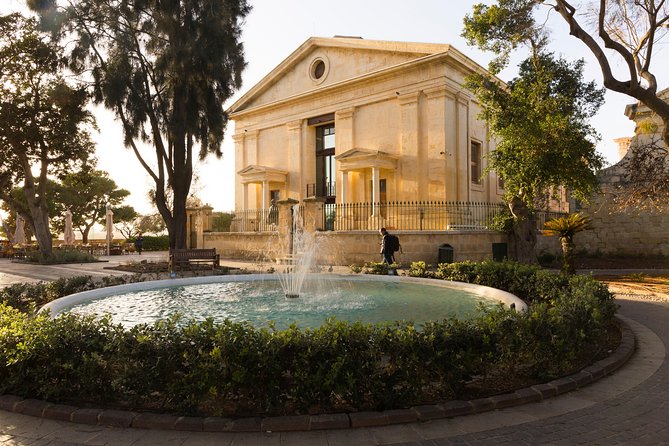 Valletta City Walking Tour with St. John's Co-Cathedral(optional) - Why Valletta works so well on foot