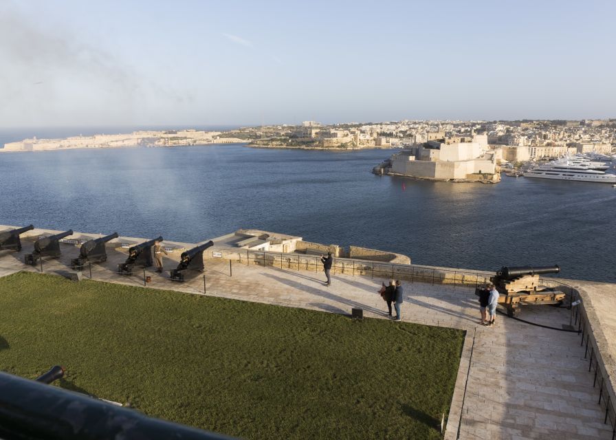 Valletta: Guided Walking Tour with St. John's Co-Cathedral - Walking through the Knights’ city