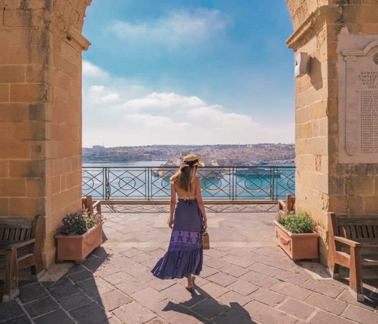 Valletta: Half-Day City Discovery Walking Tour - Auberge de Castille and the Knights’ city