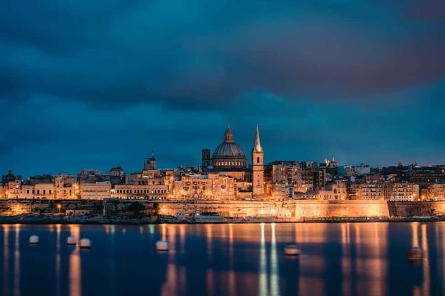 Valletta : Highlights & Hidden Gems Walking Tour - St. George’s Square and the Grand Master’s Palace