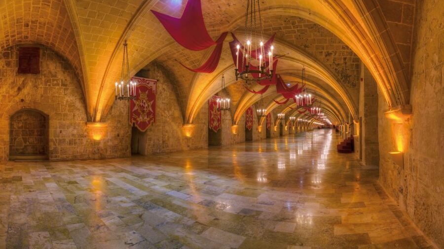 Valletta: The Malta Experience & Tour of Sacra Infermeria - When the headset works, the film does its job