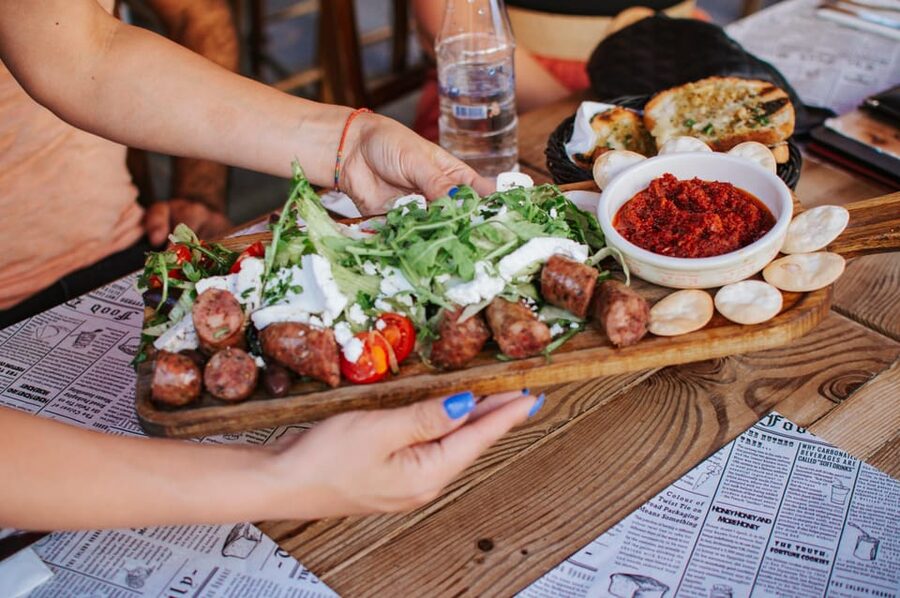 Victoria, Gozo: Sunset Walking Food and Drink Tour - How much food and drink do you really get?
