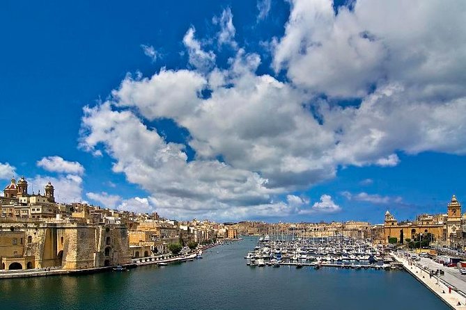 Vittoriosa, Cospicua and Senglea Vintage Bus Tour - Starting in Sliema at 2:30 pm
